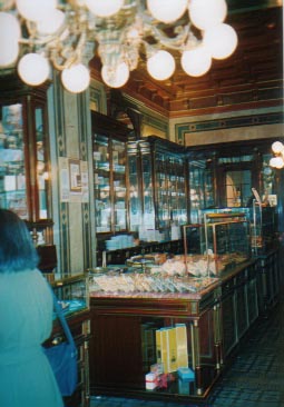 �f�[�����X��