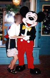 �~�b�L�[�ƂQ�V���b�g